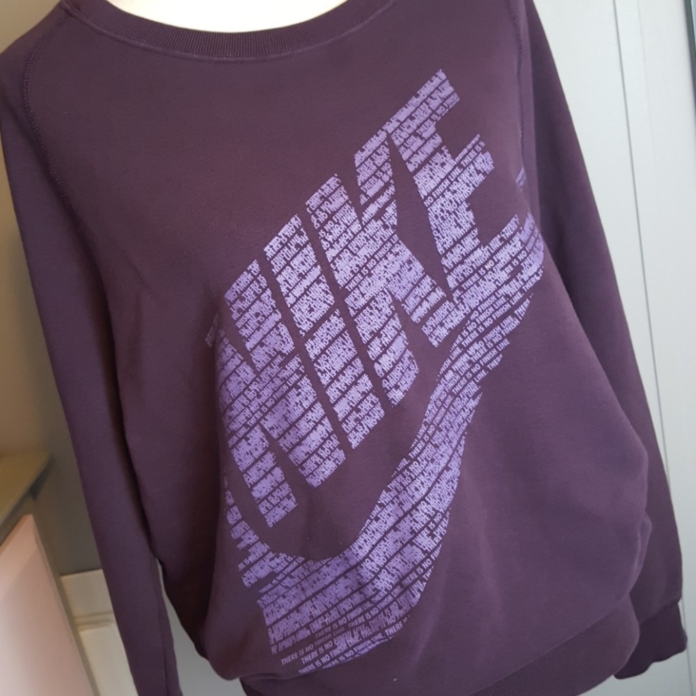 Nike Vintage Sweatshirt.